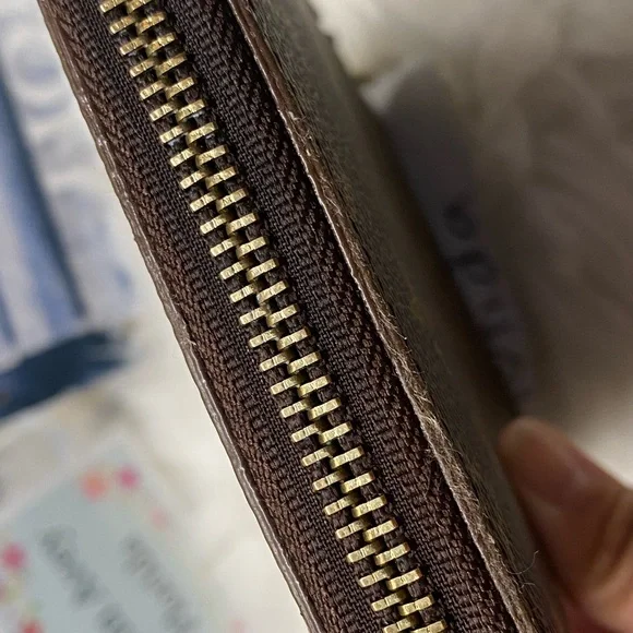 🤩TRAVEL ORGANIZER MONGRAM WALLET🤩 - Picture 7 of 16